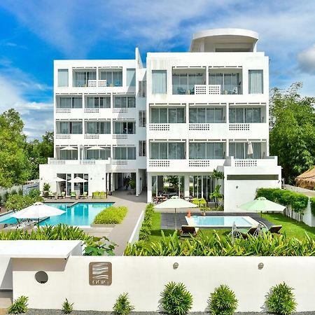 Naia Resort Сиханоуквил Екстериор снимка
